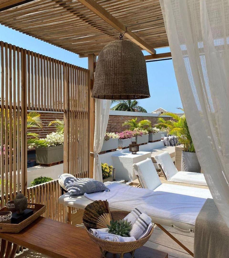 Casa Belle Boutique *