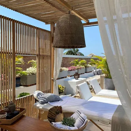 Casa Belle Boutique *